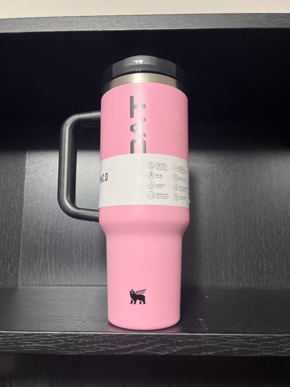 Stanley X Messi Pink Quencher H20 Tumbler w/straw - Picture 2 of 4